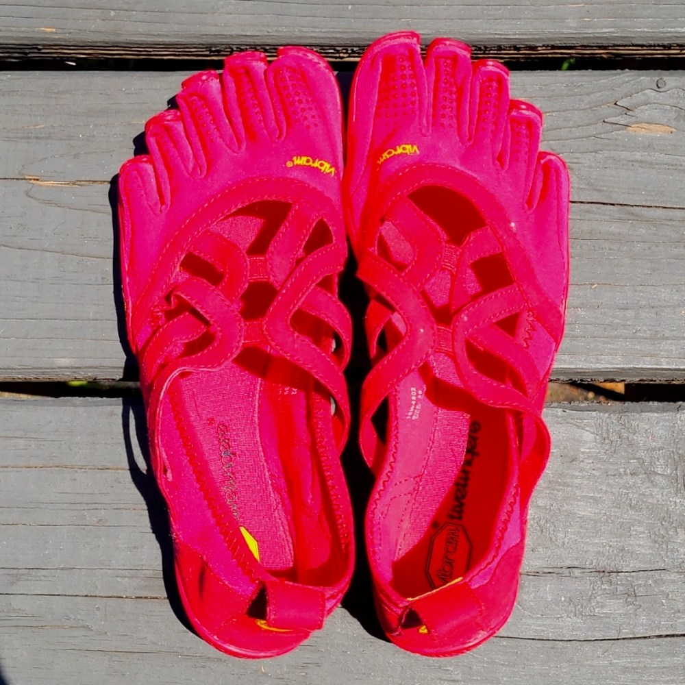 Hot Pink Vibram Five Fingers, size 39